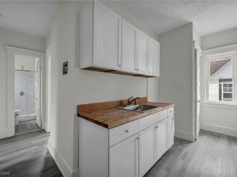 2609 Mapledale Avenue, Cleveland, OH 44109 Photo 35