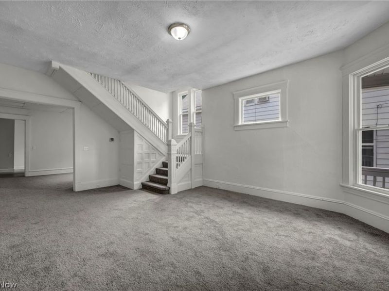 2609 Mapledale Avenue, Cleveland, OH 44109 Photo 8