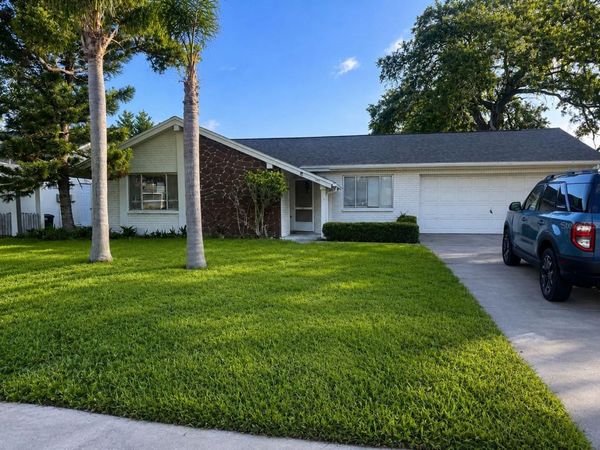 8213 SPLIT RAIL LANE , HUDSON, FL 34667