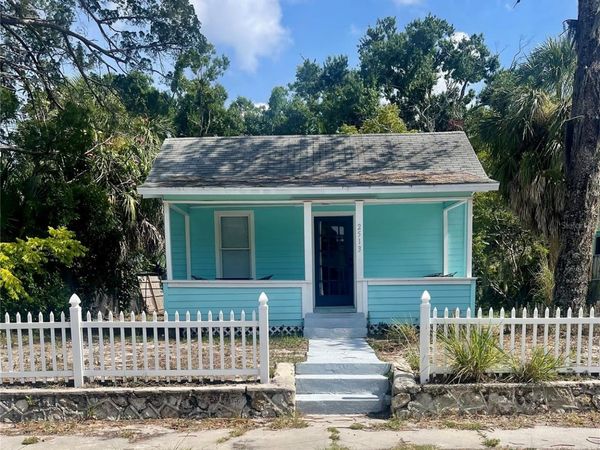 2513 8TH AVENUE W, BRADENTON, FL 34205