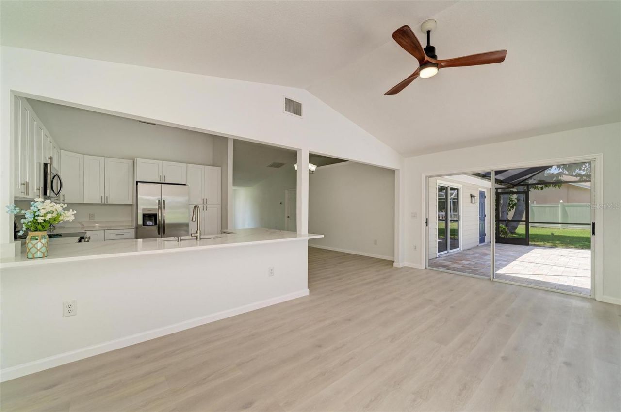 6221 99th Street E, Bradenton, FL 34202 Photo