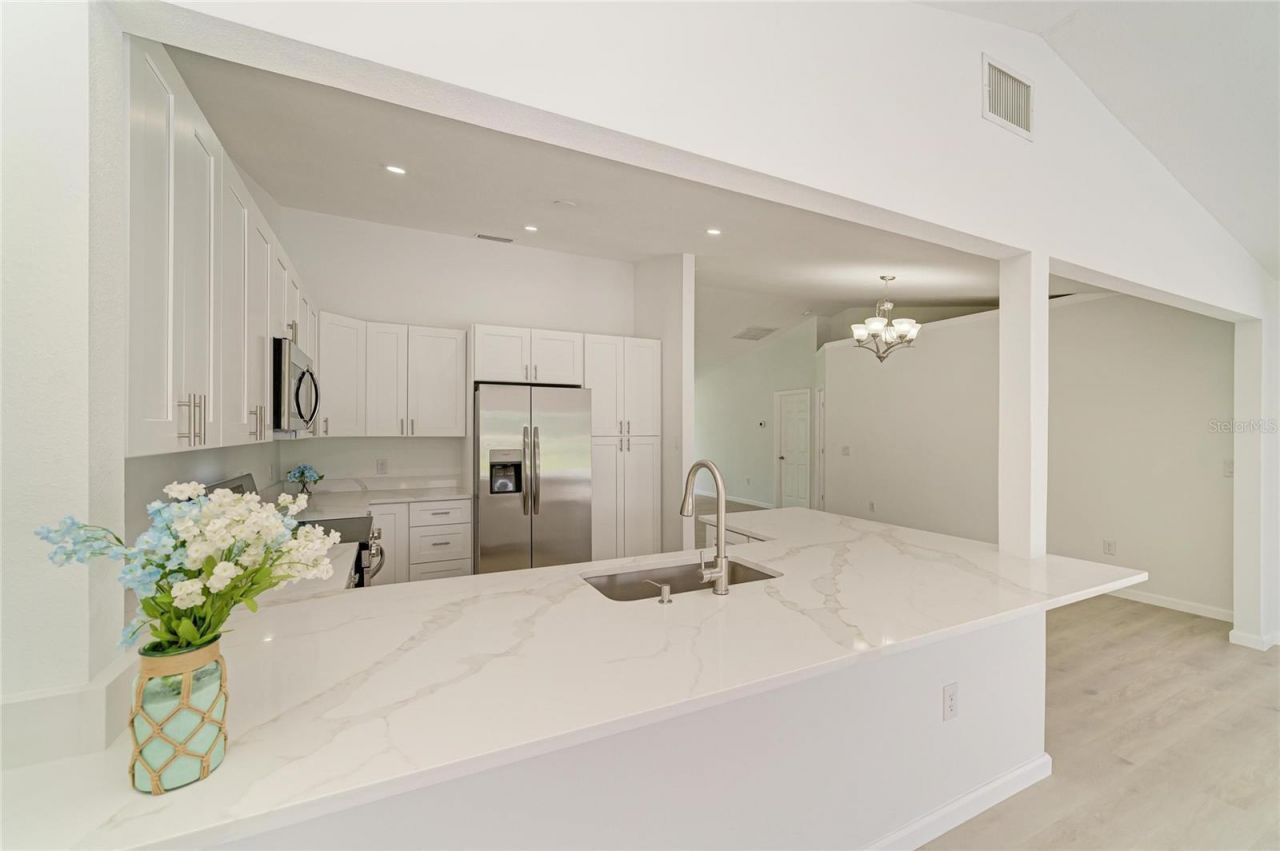 6221 99th Street E, Bradenton, FL 34202 Photo