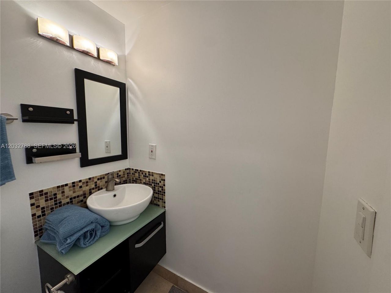 901 SE 2nd Ct , Unit 3, Fort Lauderdale, FL 33301 Photo