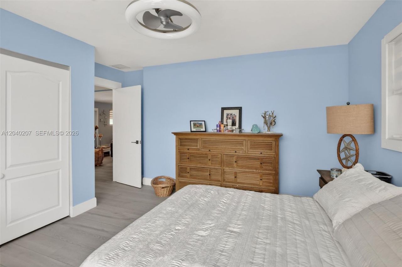 2711 Arthur St , Hollywood, FL 33020 Photo