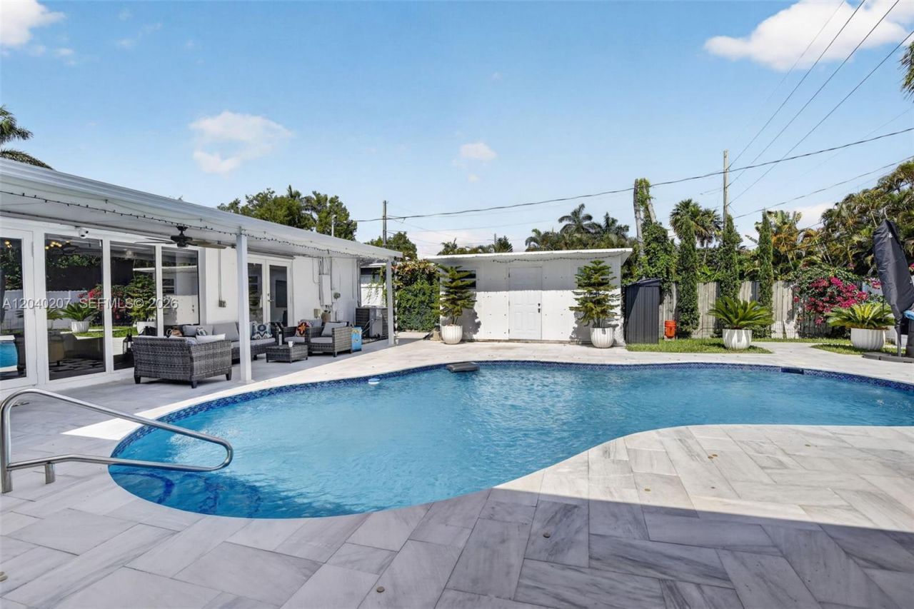 2711 Arthur St , Hollywood, FL 33020 Photo
