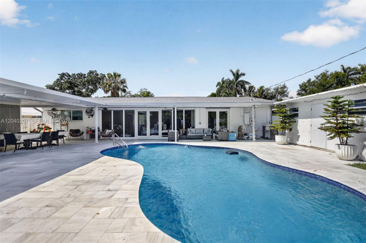2711 Arthur St , Hollywood, FL 33020 Photo