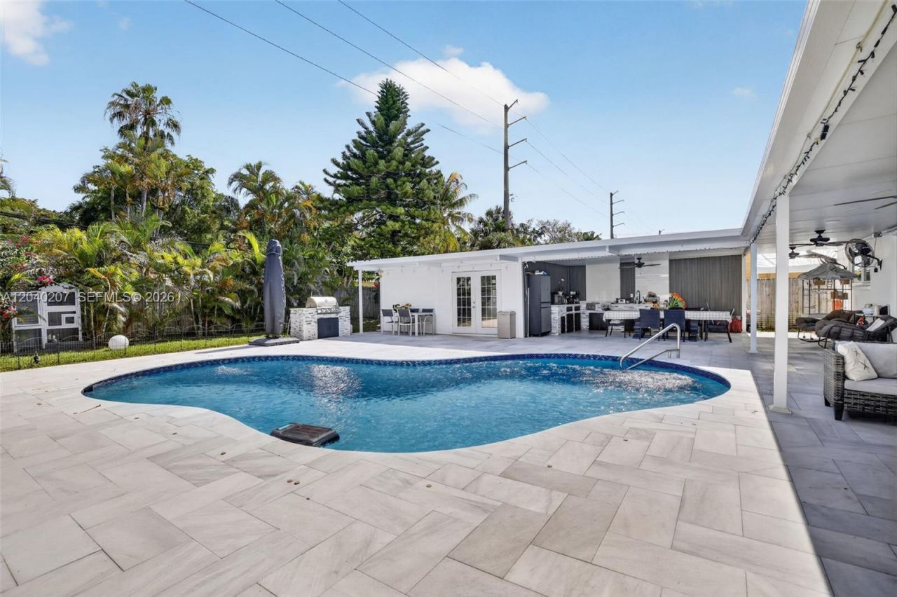 2711 Arthur St , Hollywood, FL 33020 Photo