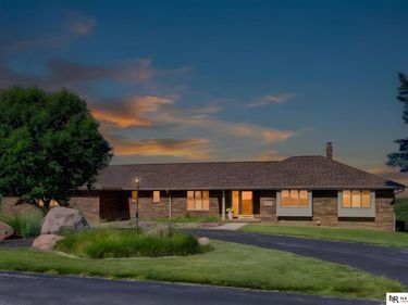14020 West Sandhill Road, Louisville, NE 68037
