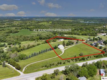 14020 West Sandhill Road, Louisville, NE 68037