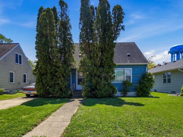 1902 2nd Avenue SE, Austin, MN 55912