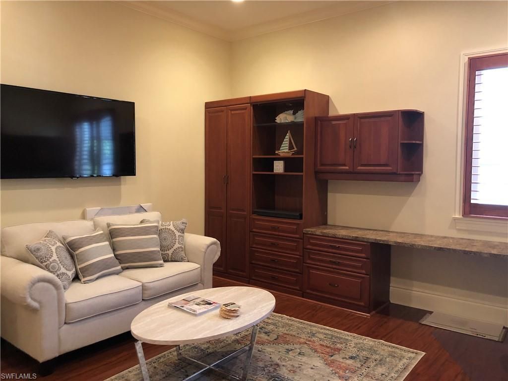 1400 Gulf Shore Blvd N, Unit 310, Naples, FL 34102 Photo