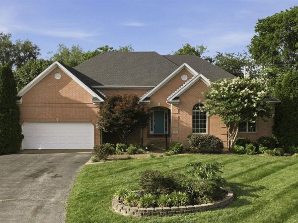 2622 Hayford Place, Bowling Green, KY 42104