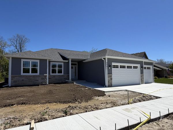 4801 Piper Ln, Mount Pleasant, WI 53403