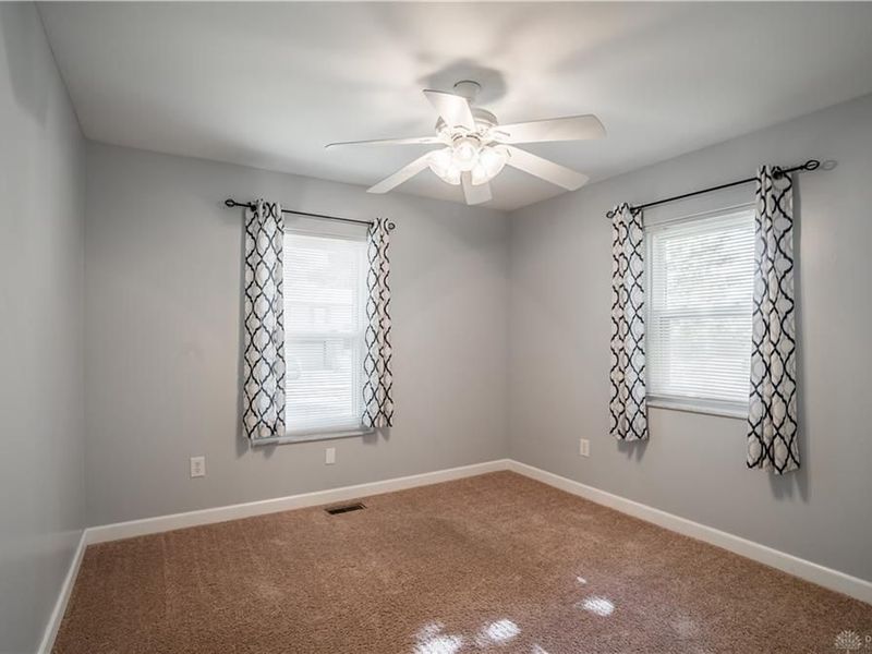 4952 Pepperwood Drive, Riverside, OH 45424 Photo 17