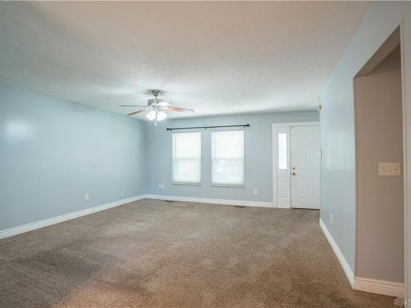 4952 Pepperwood Drive, Riverside, OH 45424 Photo 7