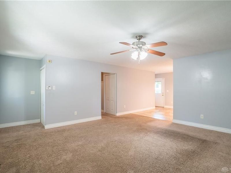 4952 Pepperwood Drive, Riverside, OH 45424 Photo 8