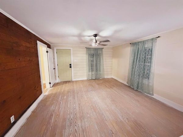 404 N Hill Street , Itasca, TX 76055