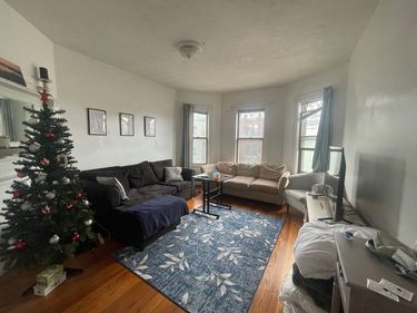 44 I St, Unit 3, Boston, MA 02127