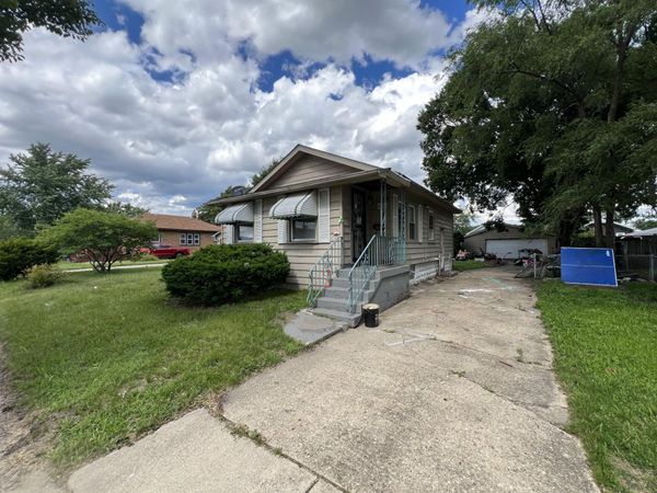 6615 Alabama Avenue , Hammond, IN 46323