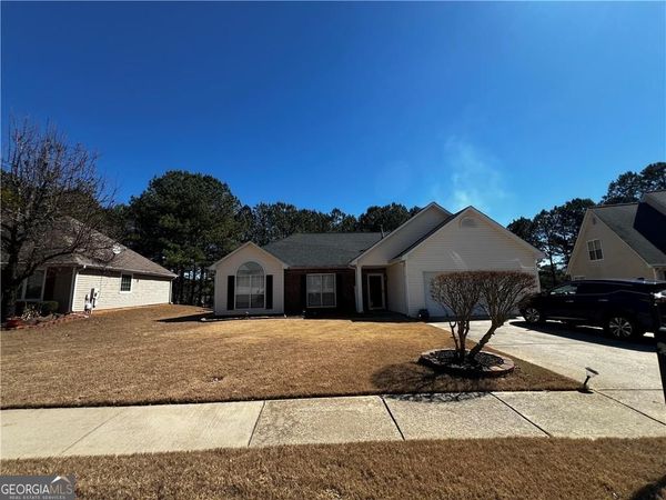 12012 Red Ivy Lane, Fayetteville, GA 30215