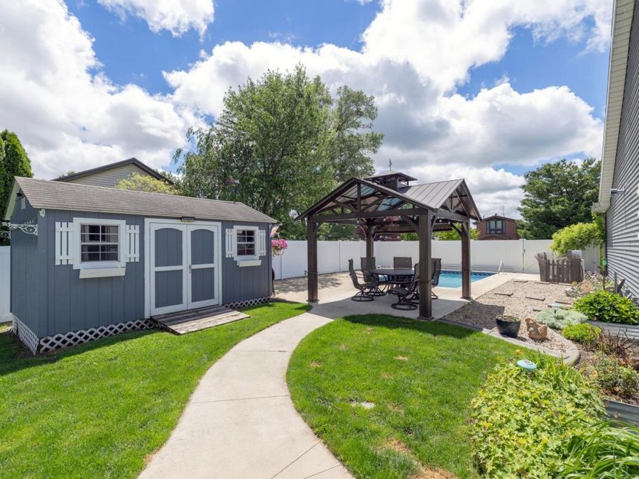 Property Image 39
