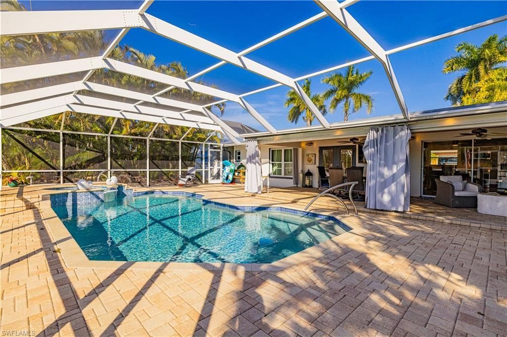 2579 Eighth Ave , Saint James City, FL 33956 Photo