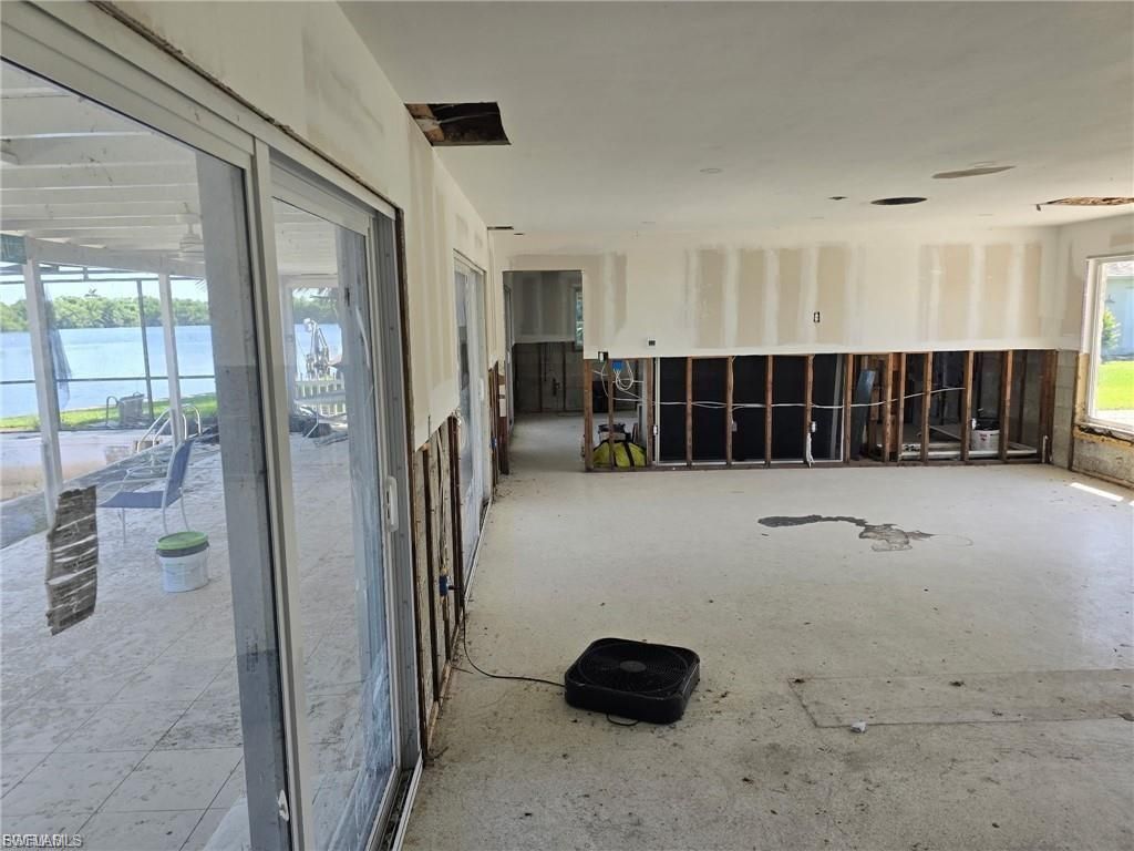 4919 E Riverside Dr, Fort Myers, FL 33905 Photo