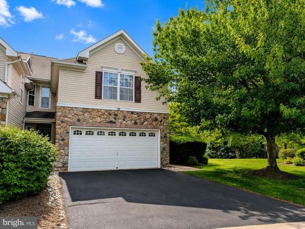 11 MILLER CIRCLE , PENNINGTON, NJ 08534