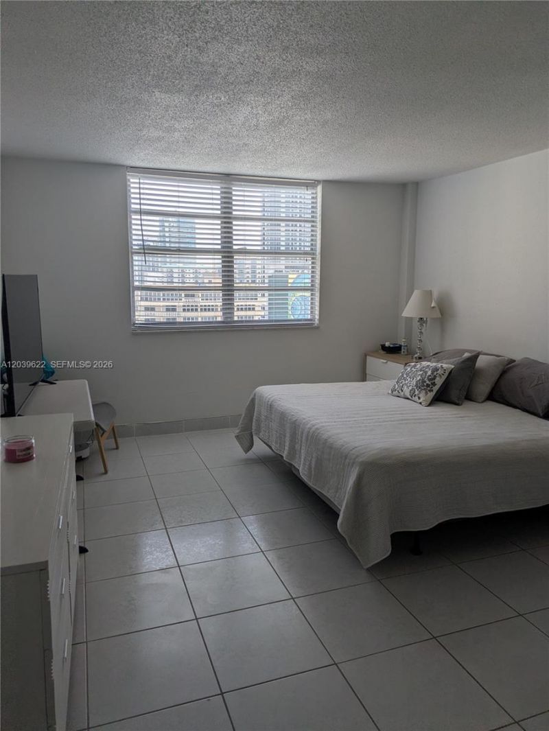 1849 S Ocean Dr , Unit 1407, Hallandale Beach, FL 33009 Photo
