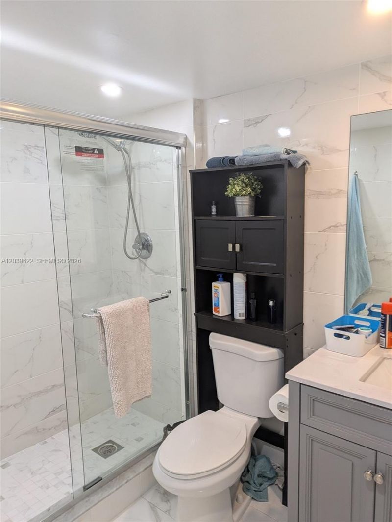 1849 S Ocean Dr , Unit 1407, Hallandale Beach, FL 33009 Photo