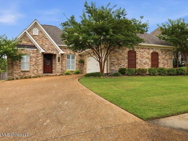 218 Hidden Hills Parkway, Brandon, MS 39047