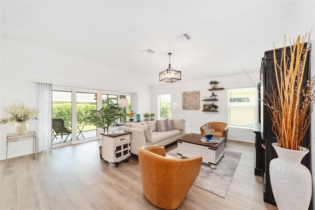 6557 Mcknight Loop, The Villages, FL 34762 Photo