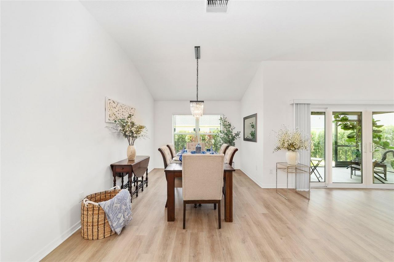 6557 Mcknight Loop, The Villages, FL 34762 Photo