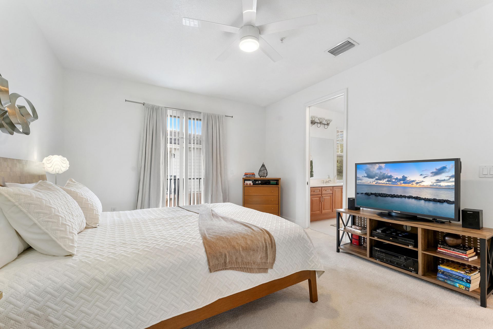 638 NW 38th Circle, Boca Raton, FL 33431 Photo