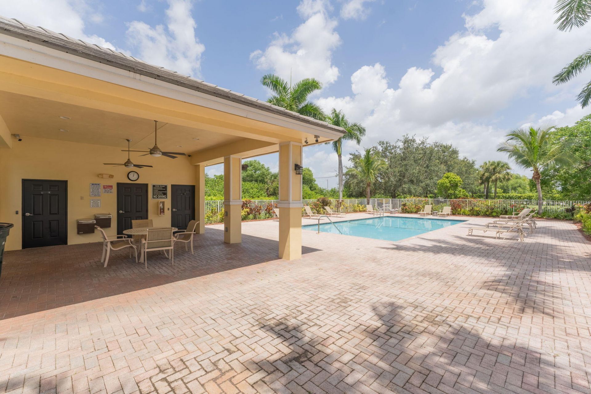 638 NW 38th Circle, Boca Raton, FL 33431 Photo