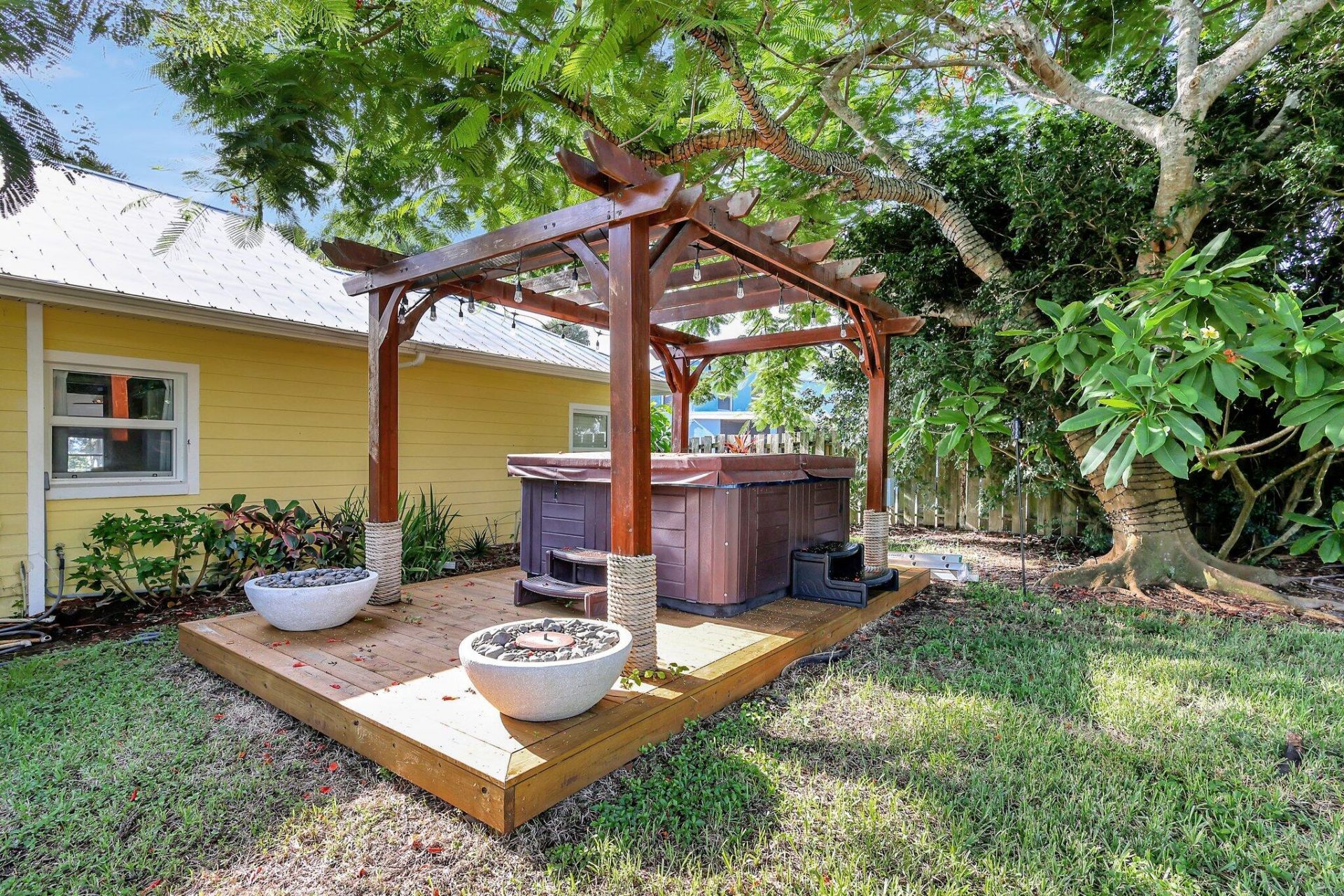 7501 S Indian River Drive, Fort Pierce, FL 34982 Photo