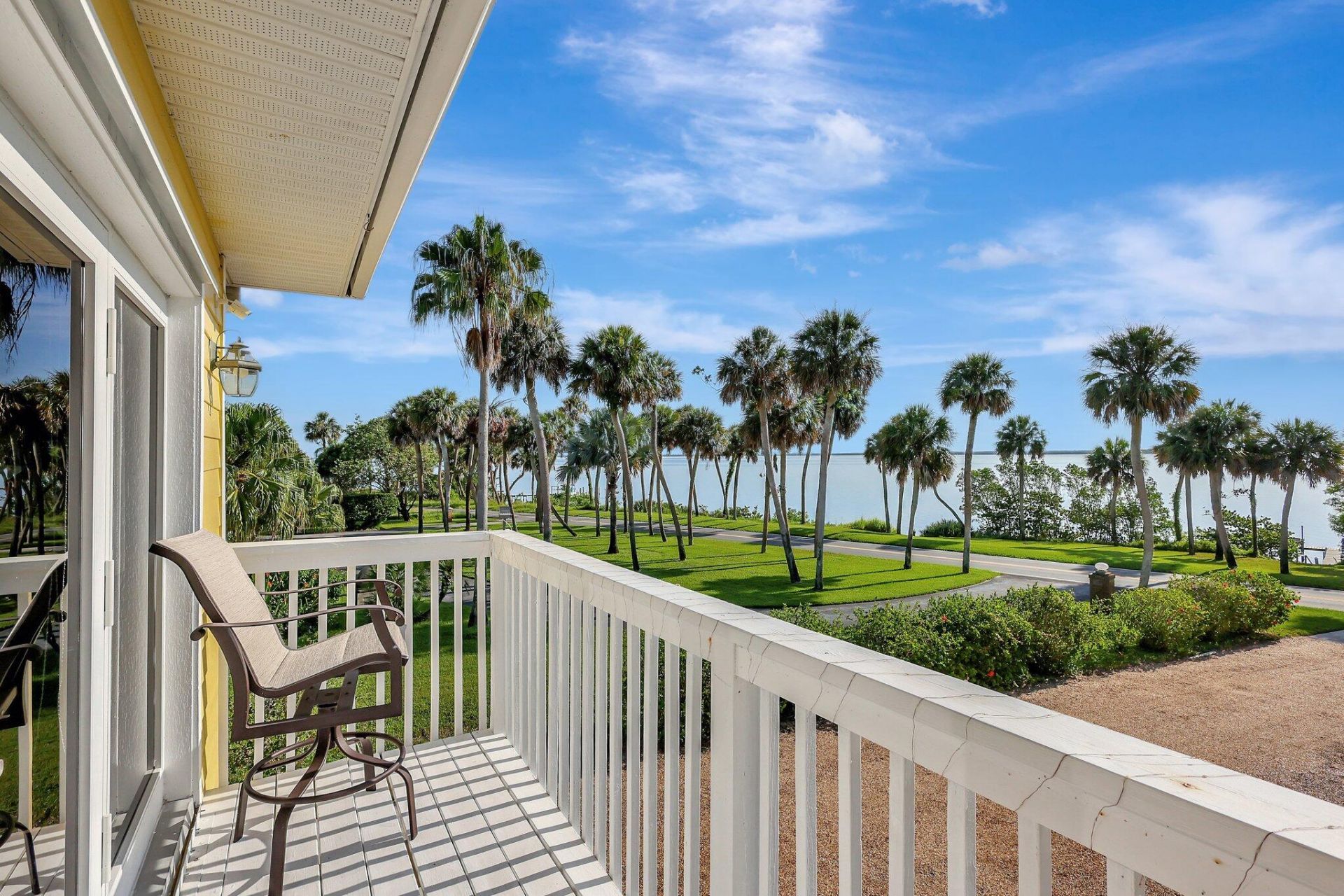 7501 S Indian River Drive, Fort Pierce, FL 34982 Photo