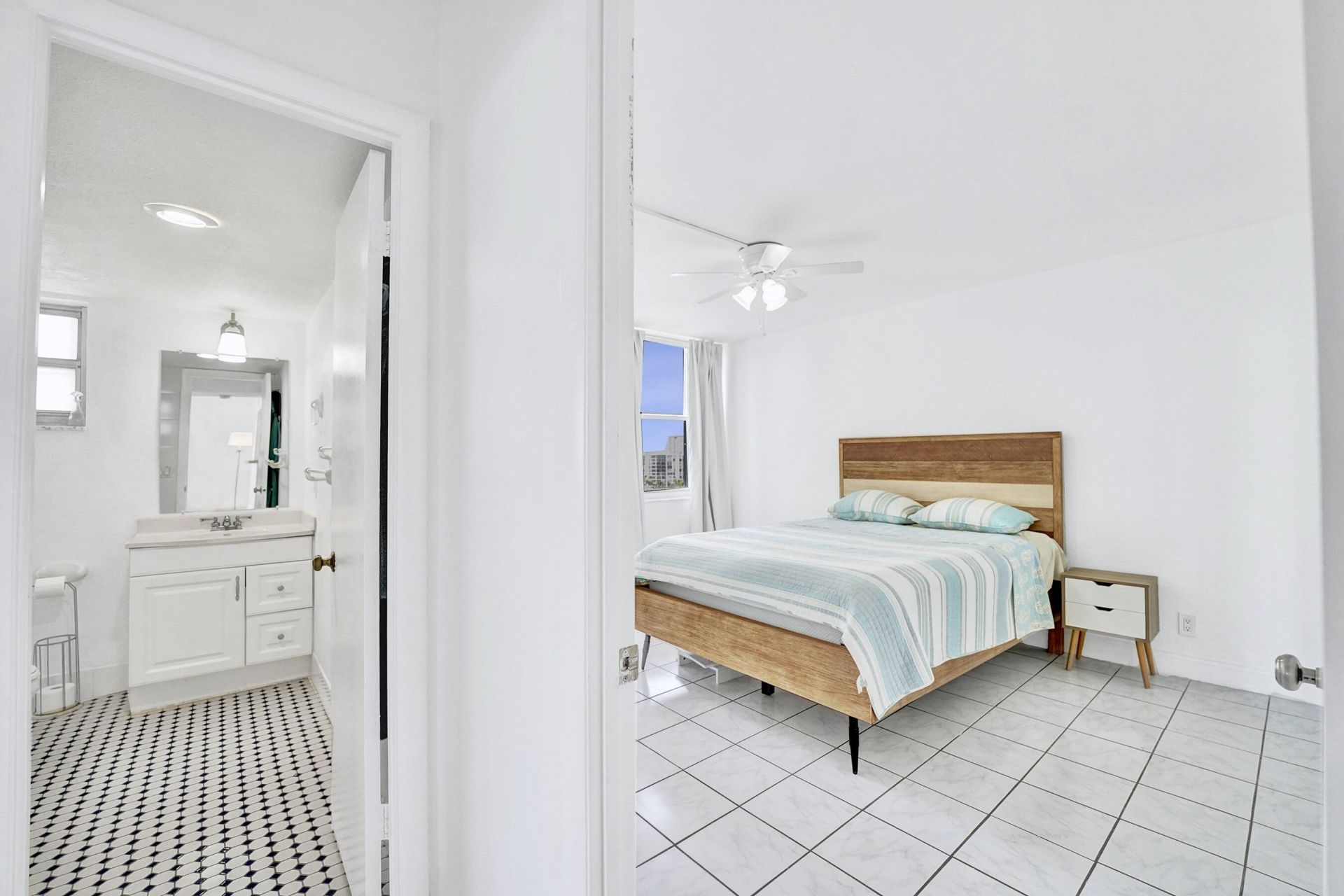 2101 S Ocean Drive, Unit 801, Hollywood, FL 33019 Photo