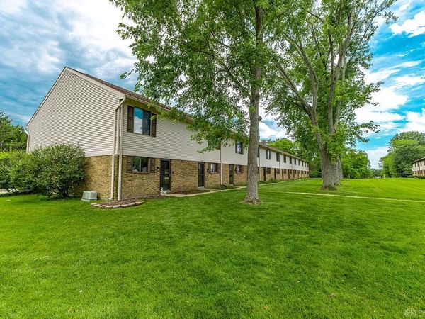 7832 Betsy Ross Circle, Washington TWP, OH 45459