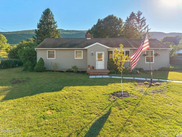 171 Picard Road, Voorheesville, NY 12186