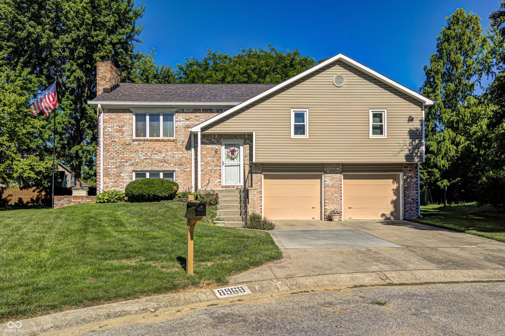 8968 Sunglow Court, Indianapolis, IN 46231 Main Photo