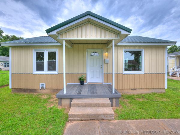 516 S 45th West Avenue , Tulsa, OK 74127