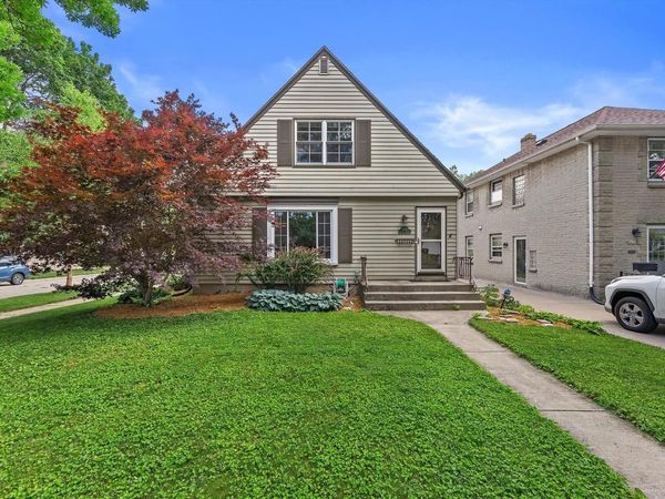 8601 Stickney AVENUE, Wauwatosa, WI 53226