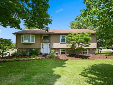 1868 Weisenberger Mill Road, Midway, KY 40347