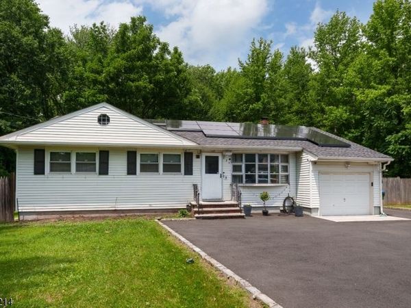 984 New Dover Rd, Edison, NJ 08820