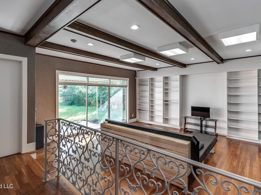 Property Image 61
