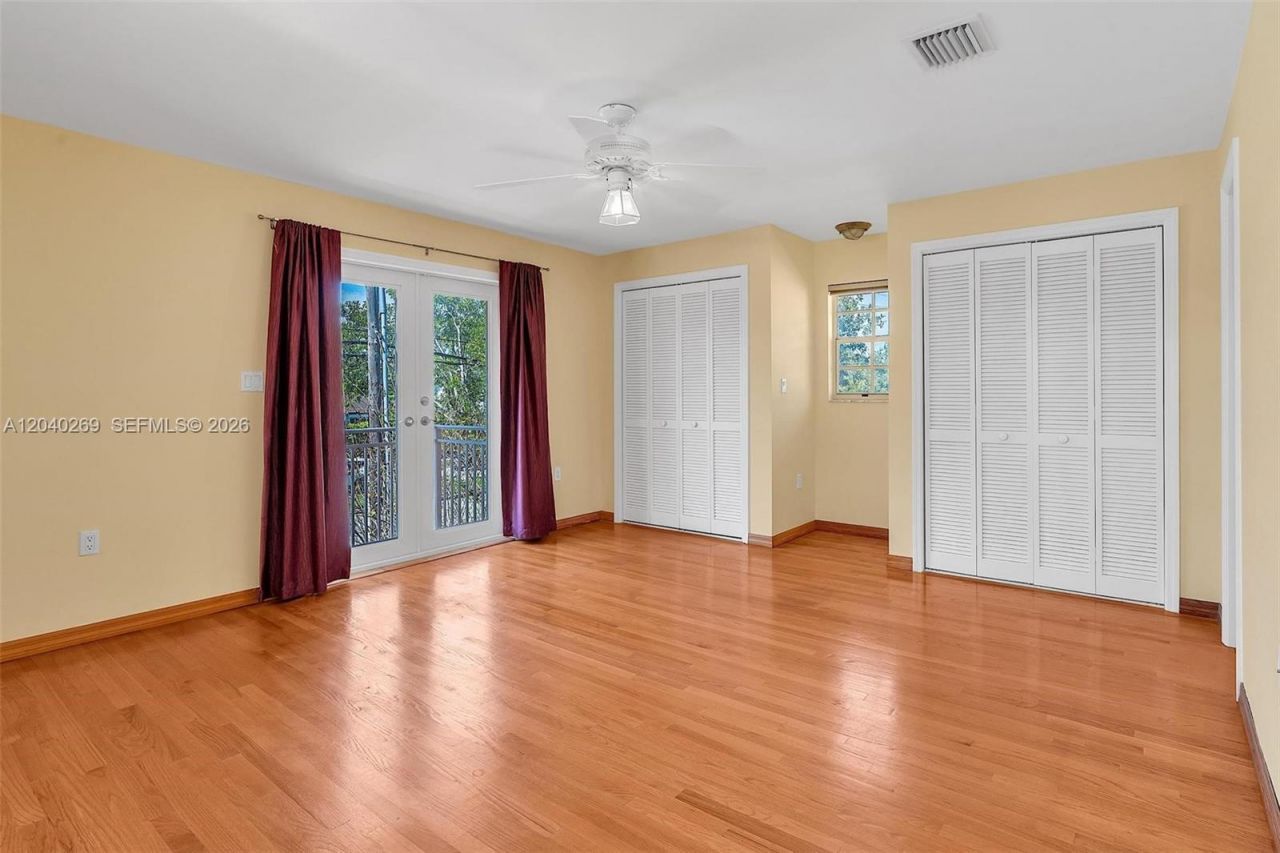 5309 Alton Rd , Miami Beach, FL 33140 Photo