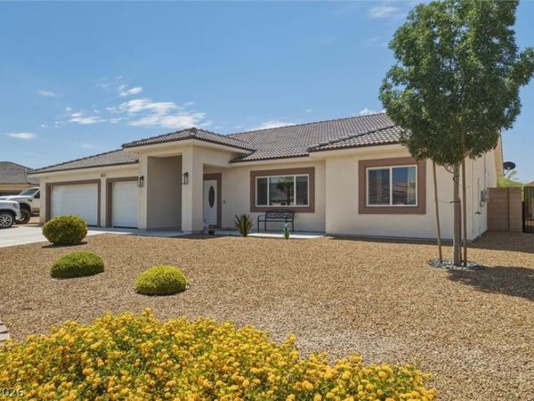 4951 E Parkwood Drive, Pahrump, NV 89061