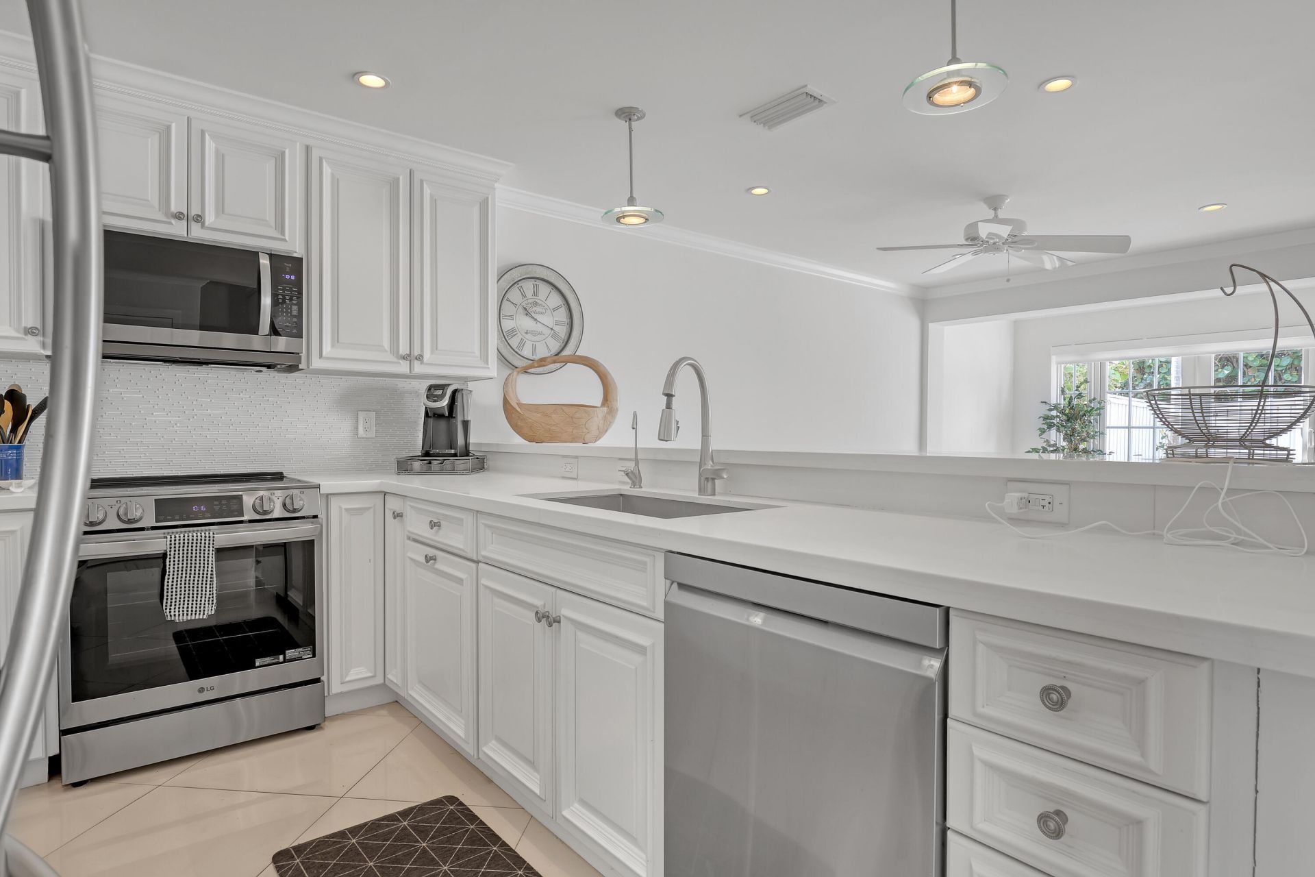 220 Celestial Way, Unit 6, Juno Beach, FL 33408 Photo