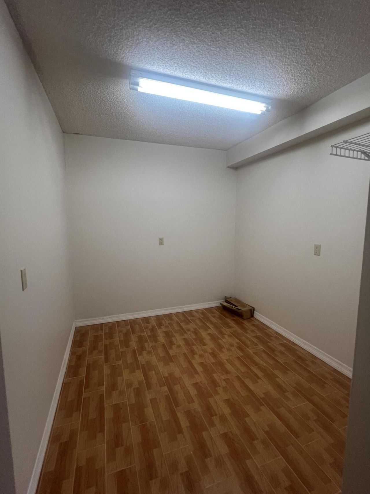 3540 Whitehall Drive, Unit 203, West Palm Beach, FL 33401 Photo